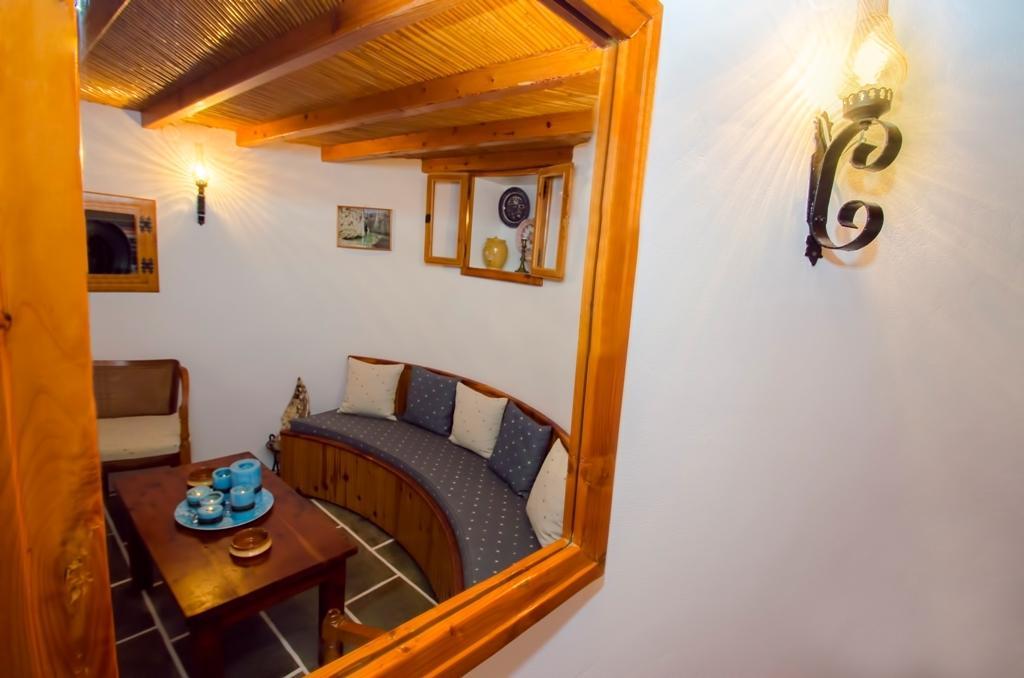 Holiday home Drougas' Windmill Plaka (Milos)
