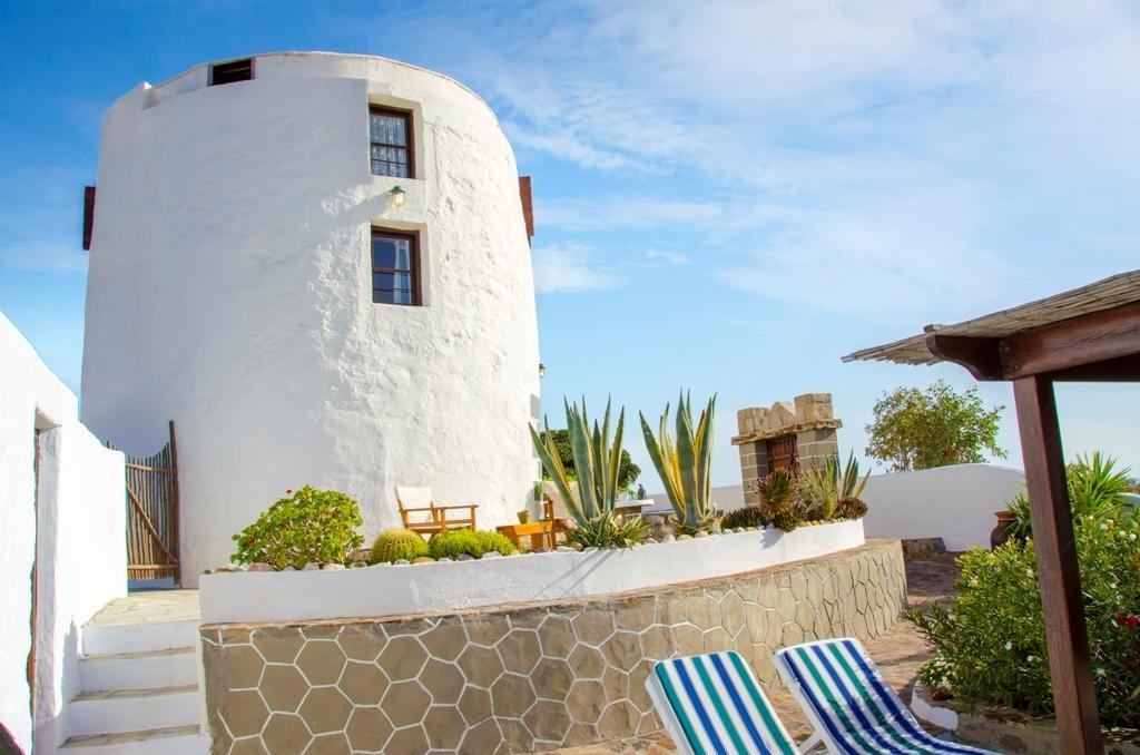 Holiday home Drougas' Windmill Plaka (Milos)